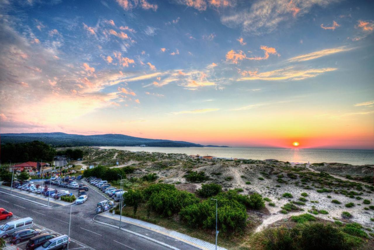 Sea View Otel Primorsko Dış mekan fotoğraf