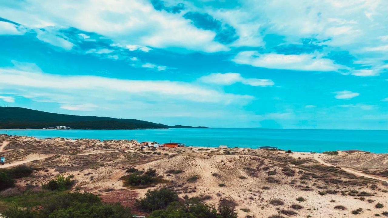 Sea View Otel Primorsko Dış mekan fotoğraf